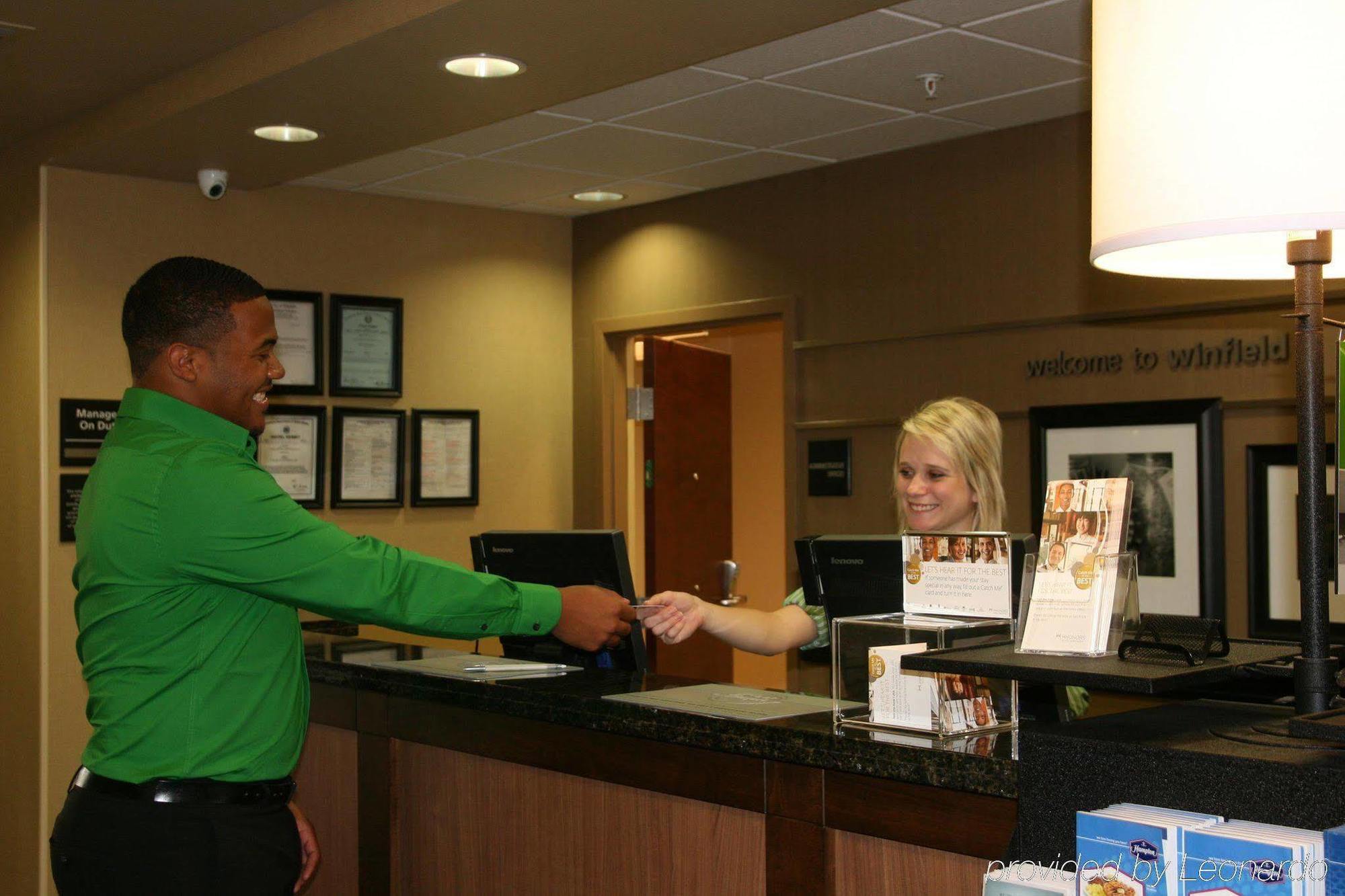 Hampton Inn Winfield Tucker Interior foto